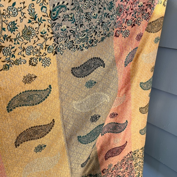 OSWAL Shawls new - Picture 6 of 8